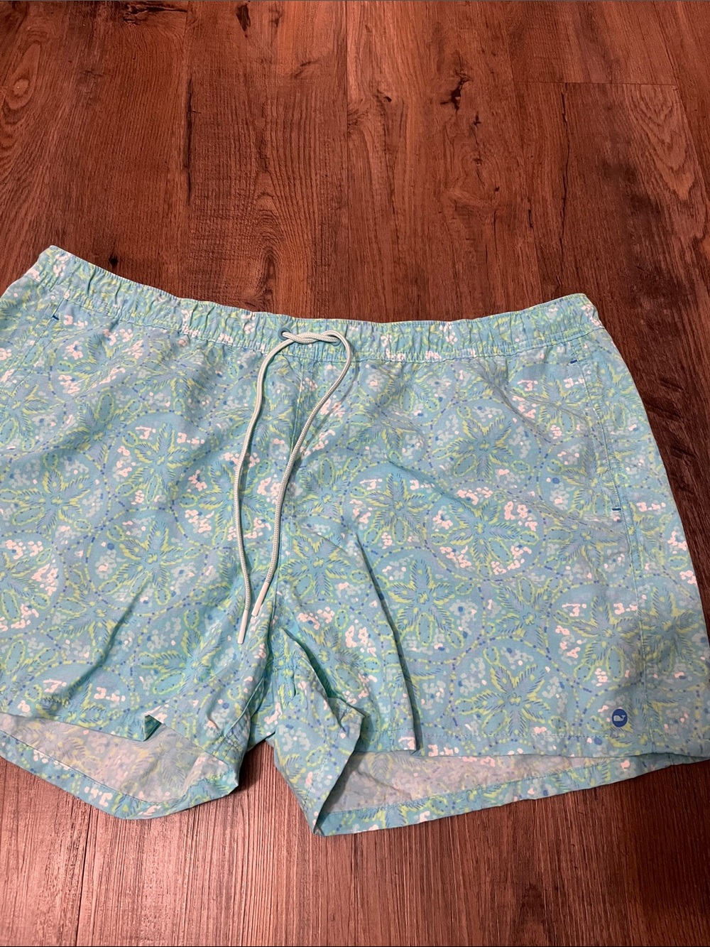Vineyard Vines Performance Shorts